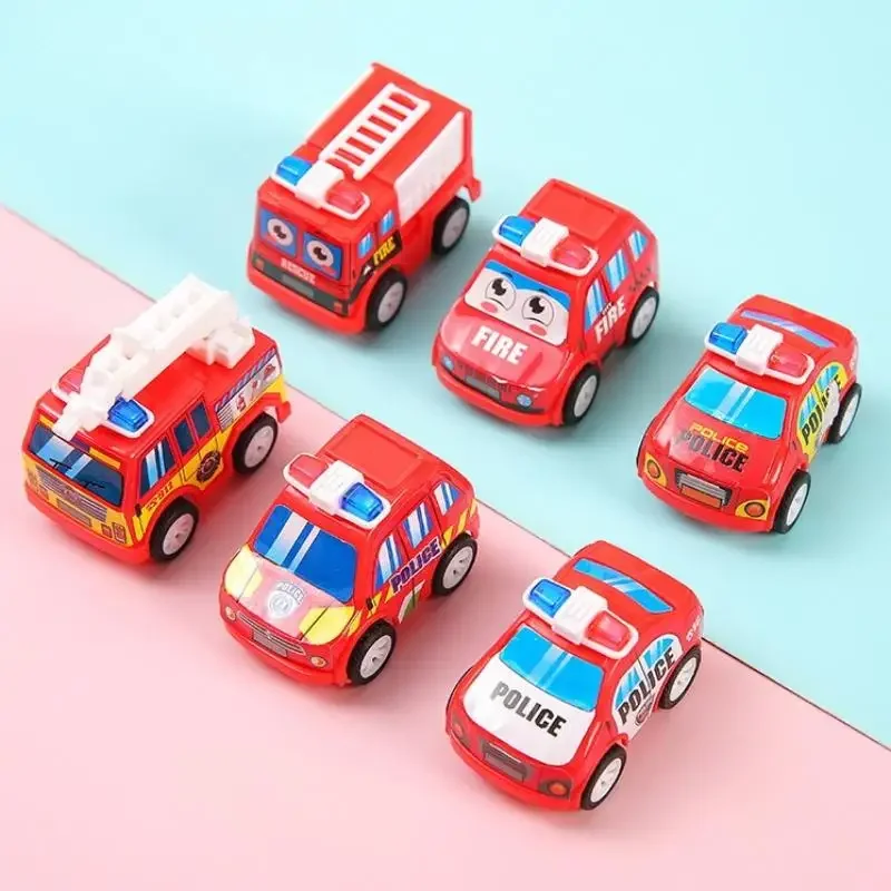 5個セット 子供誕生日パーティーの記念品 ベビーシャワーギフト キッズ漫画ミニプルバック消防車パトカーおもちゃDIYデコレーション