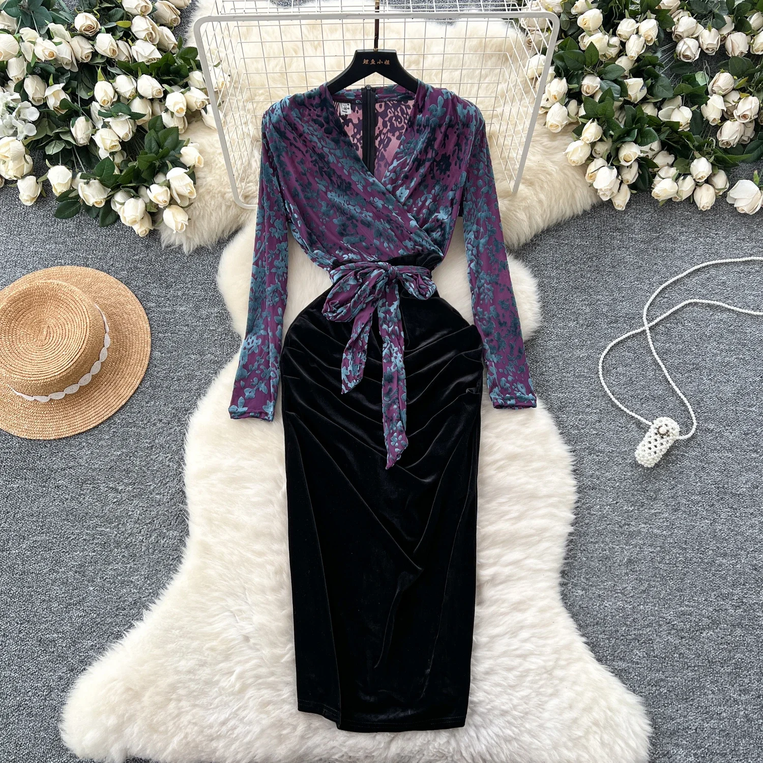 Vintage V-neck Elegant Long Sleeves Chic Flocking Print Spliced Velvet Slim Bandage Dresses Evening High Street Winter Clothing