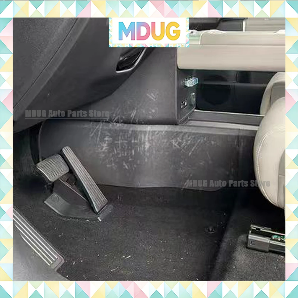 MDUG Protective Pads On Both Sides Of The Center Console Anti Kick And Anti Scratch Decorations For 25 BYD Formula Leopard Titan
