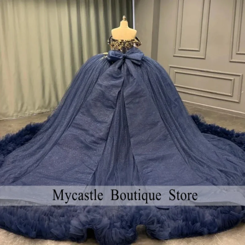 

Navy Blue Shiny Quinceanera Dresses Off The Shoulder Gold Applique Lace Beads Bow Tiered Tull Party Birthday Sweet 16 Dress