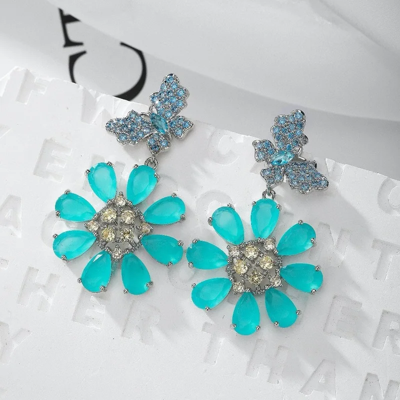 Fashionable, exquisite, and lively butterfly and flower earrings with a touch of understated luxurys925Silver needle, subtly inl