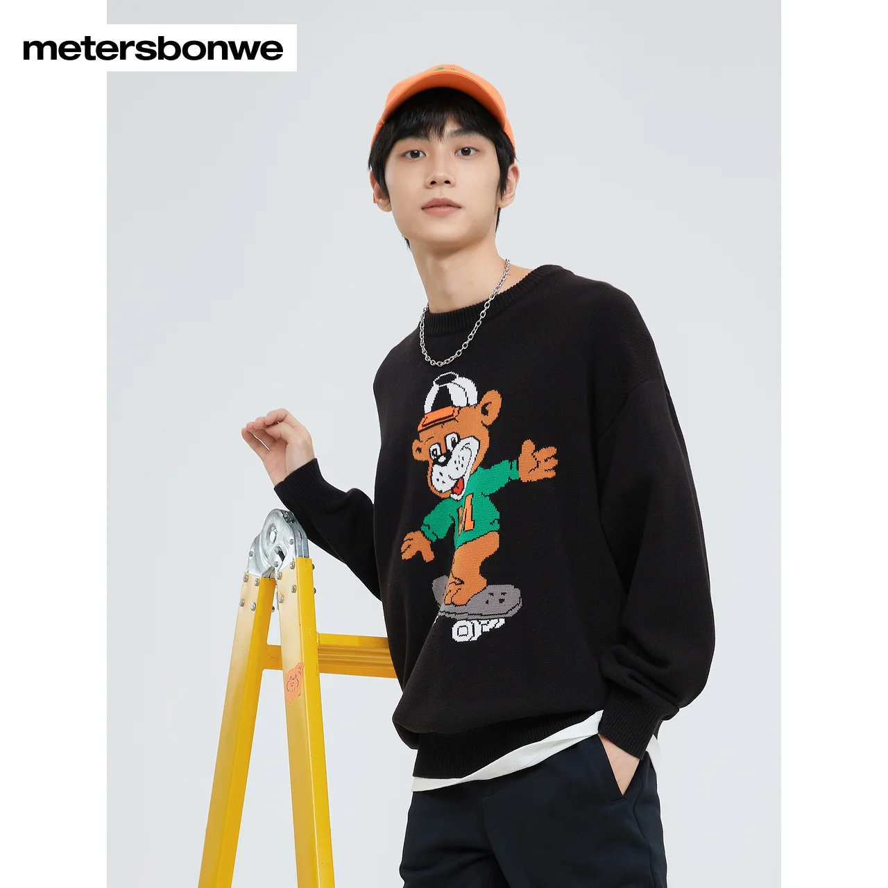 Metersbonwe-Men's Soft Loose Sweater Jumper Round-Neck Cartoon Jacquard Long-Sleeved Pullover Fashionable Stylish Winter