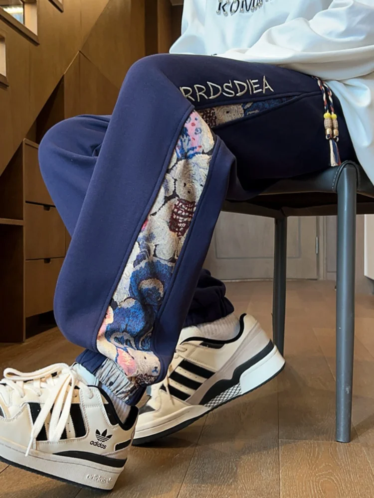 Heavyweight Men's Sweatpants Bear Embroidery Patchwork Sports Pants Loose Fit Retro American Style Spring New Arrival