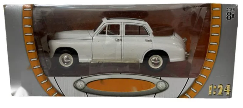 Kleine Kuisheid Op Voorraad 1/24 Nieuwe Collectie Speciale Prijs Diecast Russische Gash M20 Auto Model Meubels Display Collectie Tos