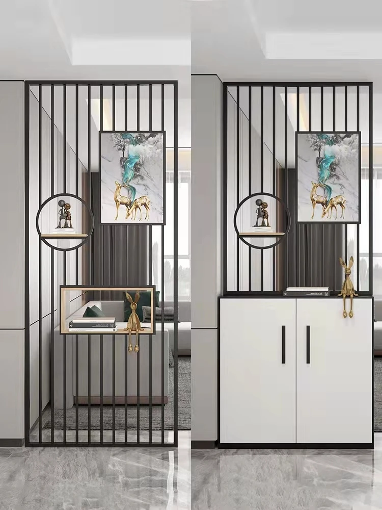 Modern simple wrought iron screen partitions the dining room into the house to block the luxury decoration.