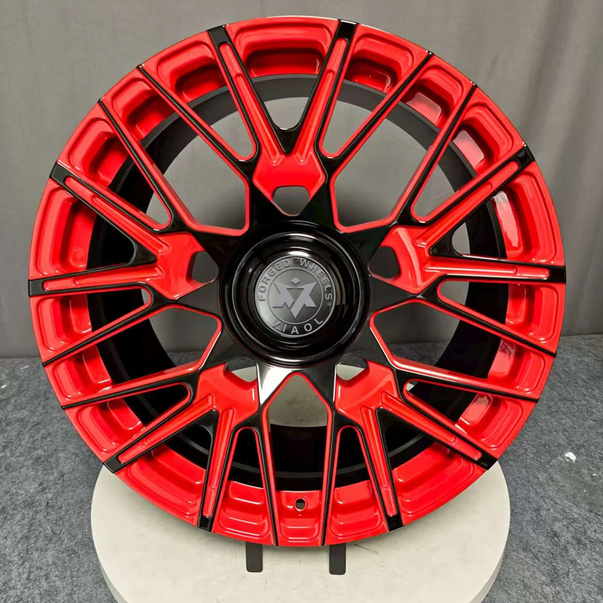 Viaol Five Spoke New Red and Black 16-24 Inch Forged Alloy Wheels 5*120/112/114 for Macan RS6 S63 G80 S60 X5 330i W222