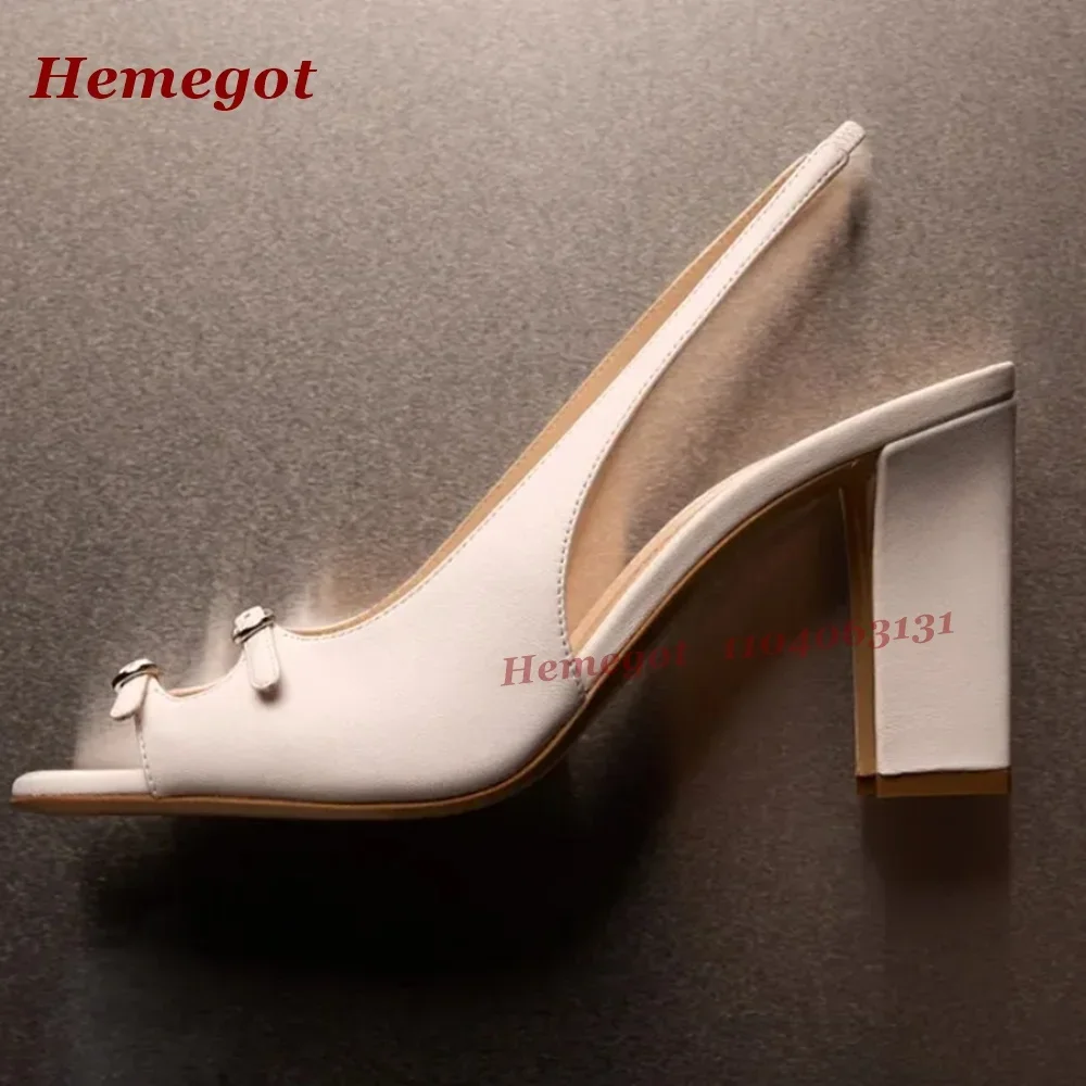 

Round Toe Gold Chunky Heels Sandals Buckled Cut Out Slingback Women's Sandals Summer 2025 New Solid Party Wedding Shoes Luxury