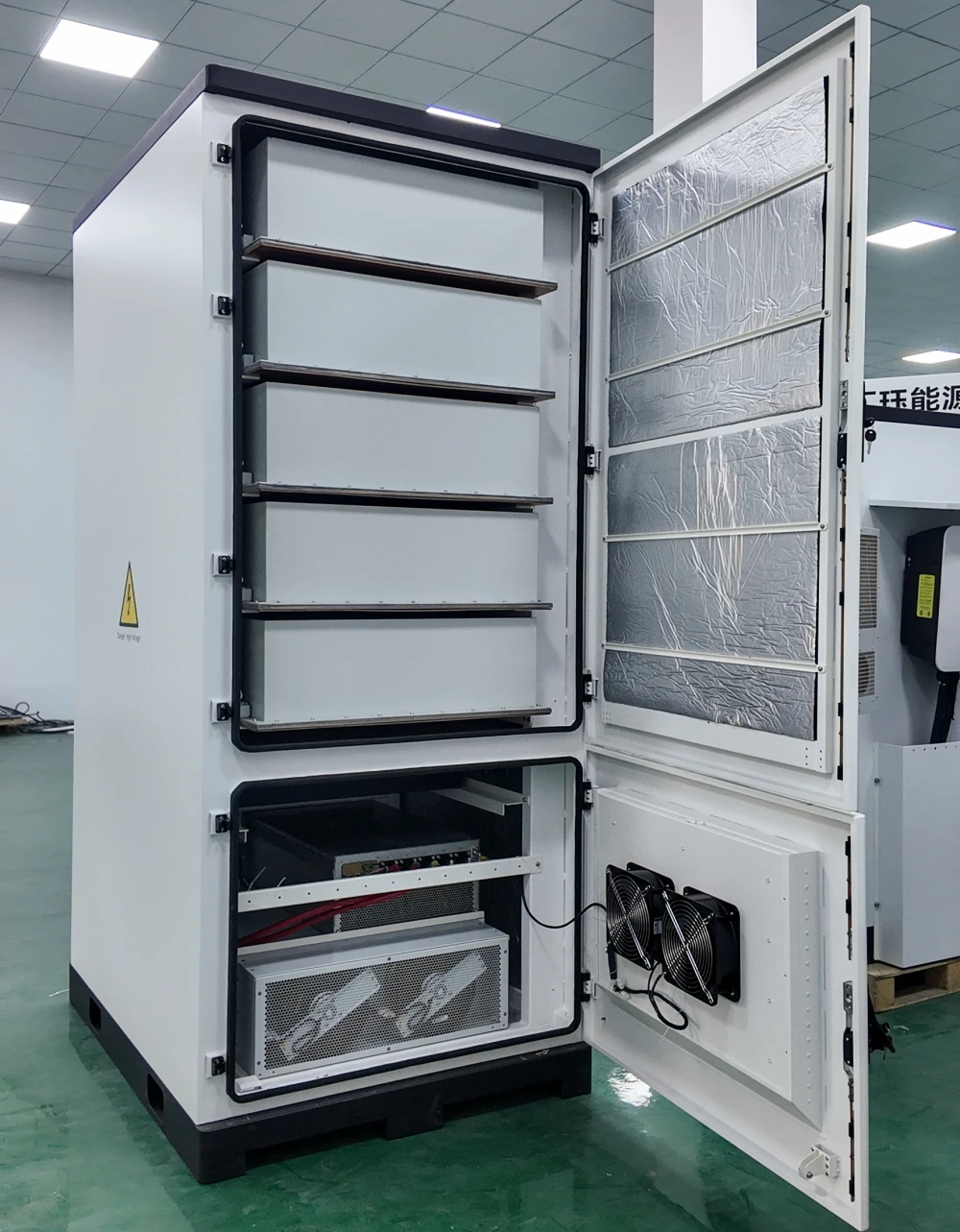 125kW 261kWH All-In-One Outdoor Lithium Ion Battery Energy Storage System C&I Industrial Commercial for Off-Grid Connection PCS