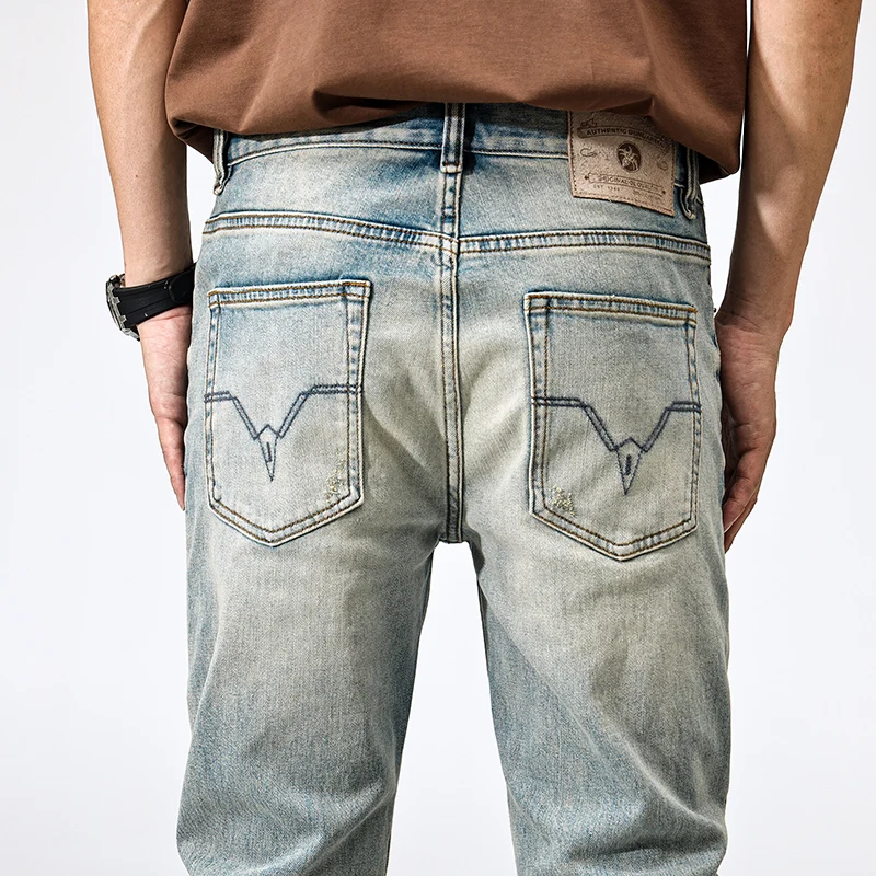 

Y2K Fashion New Jeans Embroidered Washed Nostalgic Perforated Patch Retro Light Blue Men's Jeans