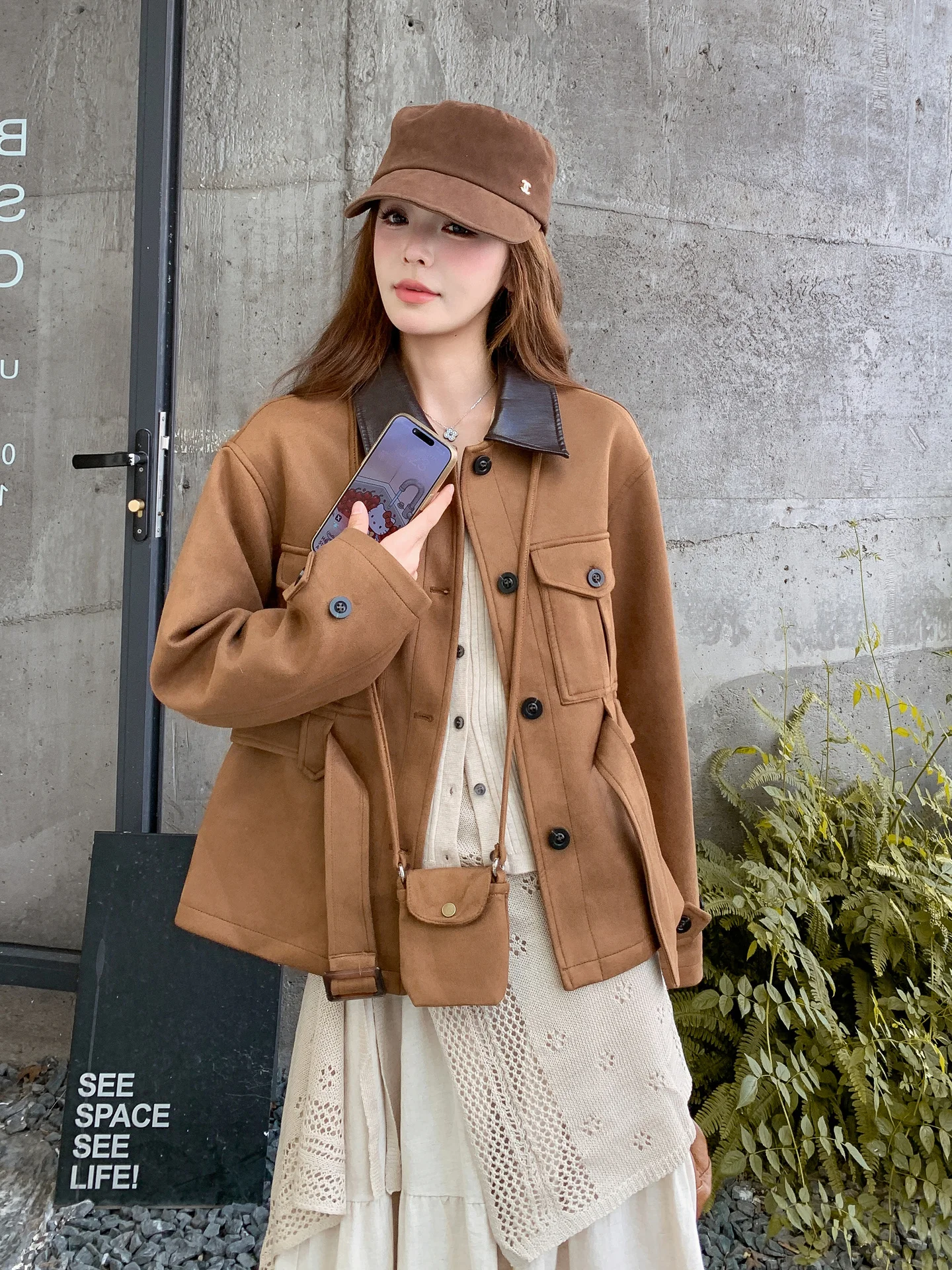 Brązowy zamszowy płaszcz damski w stylu vintage, roboczy, wyszczuplający, odpowiedni dla niskich osób, nowość na jesień.