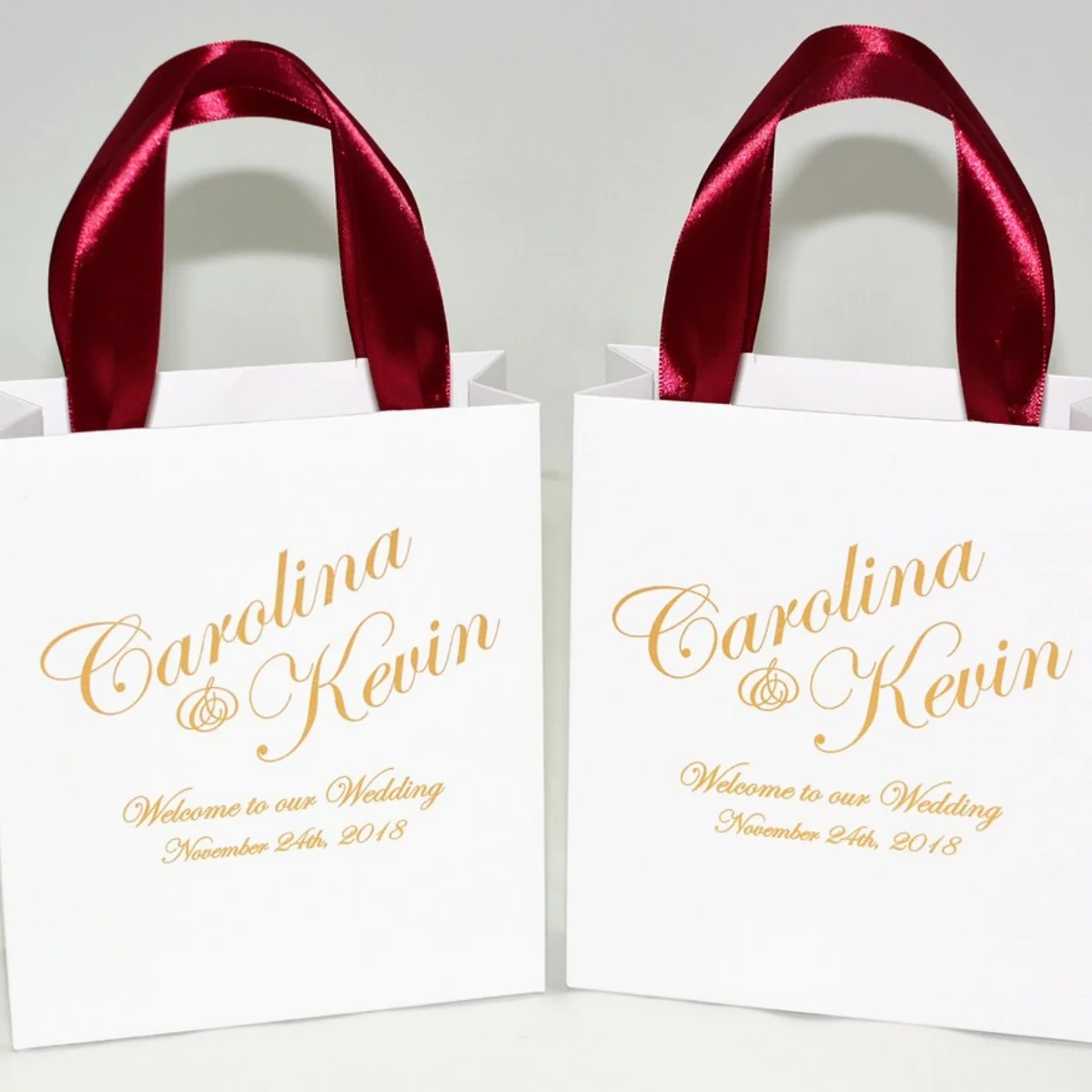 

Свадебные сумки Welcome с бордовыми ручками из атласной ленты и золотым принтом, элегантные персонализированные свадебные подарки и сувениры для вашего г
