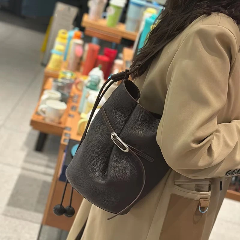 Women Mini Genuine Leather Bucket Bag Real Leather Crossbody Top Handle Drawstring Shoulder Bag Luxury Designer Underarm Bags