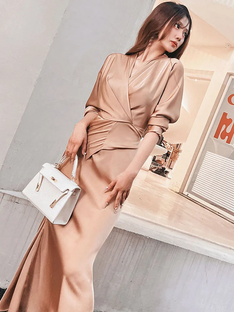 Dabuwawa Party Draped Dress Sheath Bandage Criss-Cross XShape Autumn 2023 Women Vintage Bright Silk Pleated Long Skirt DM1CDR005