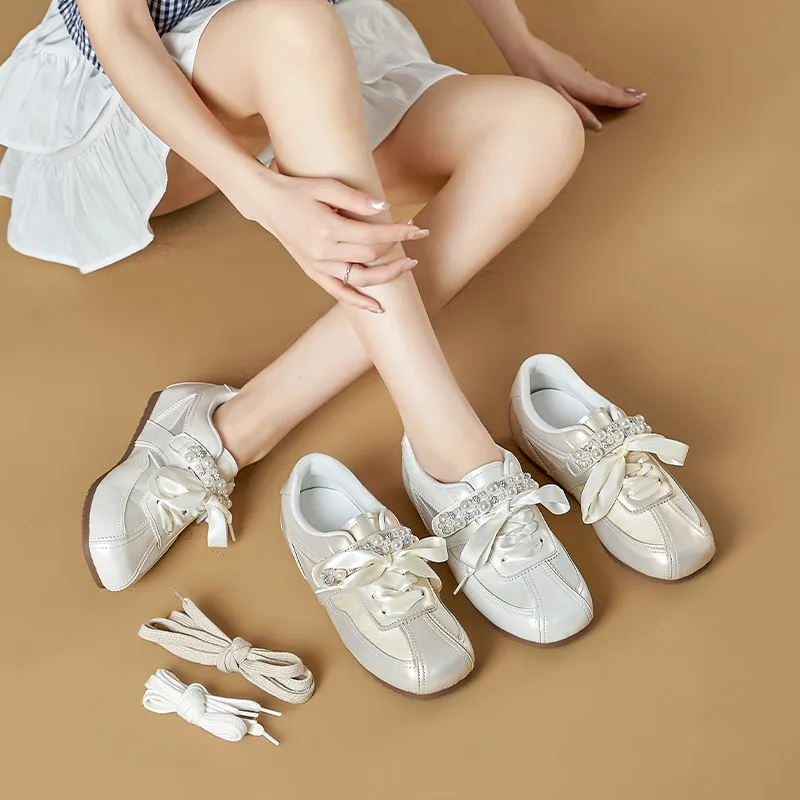 

2026 4cm Women's sneakers Shoe Flat Comfortable German Training Shoes Women Plus Size Spring and Autumn Student Shoes frail