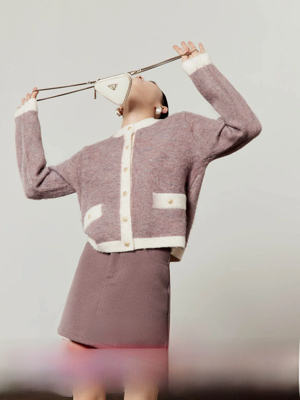 

Фиолетовый вязаный открытый кардиган женский круглый Ne золотой пуговицы Ele Feel Commute Sle зимнее новое поступление свитер топ