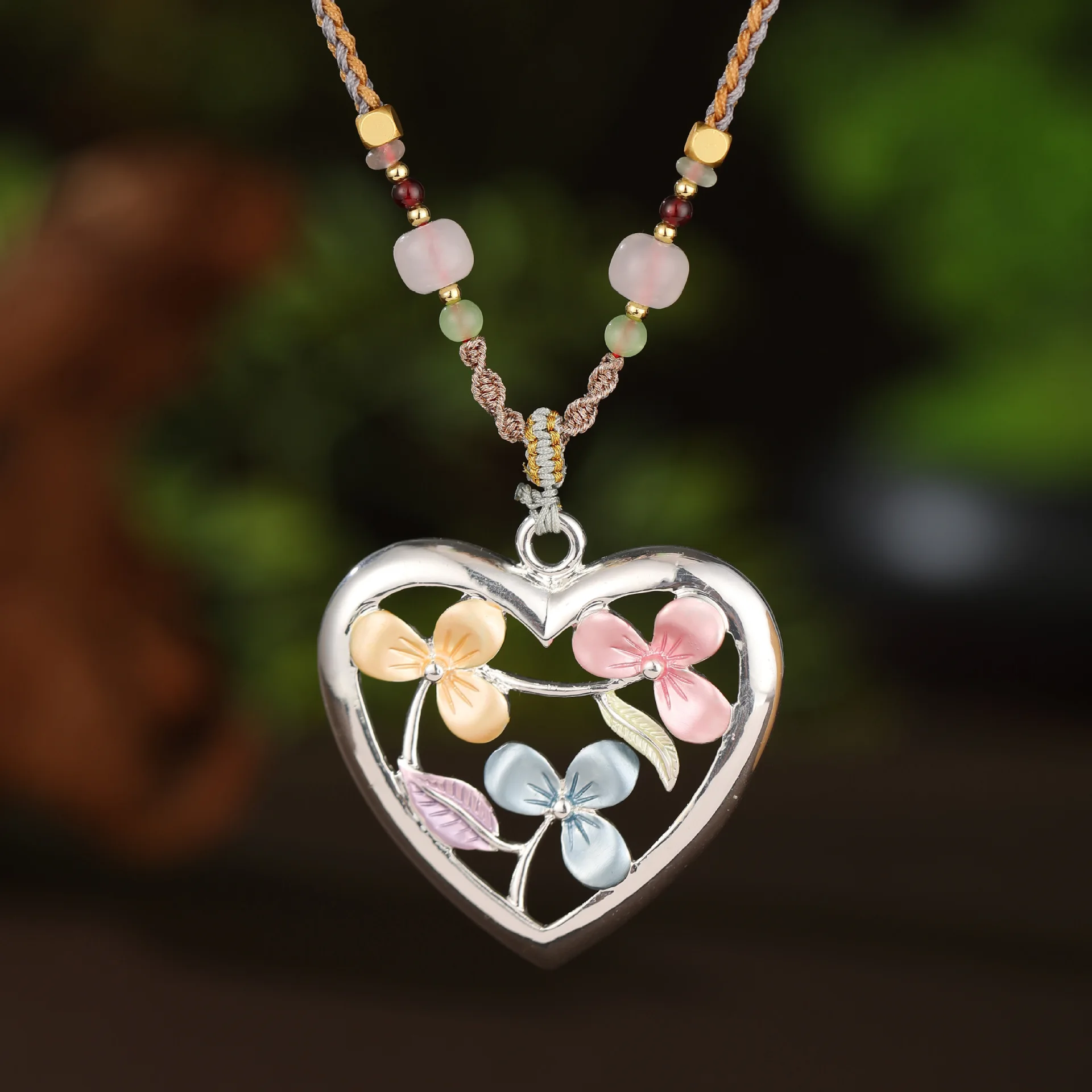 new thin-coated hollowed-out love color small flower long pendant, natural crystal woven rope women's long necklace