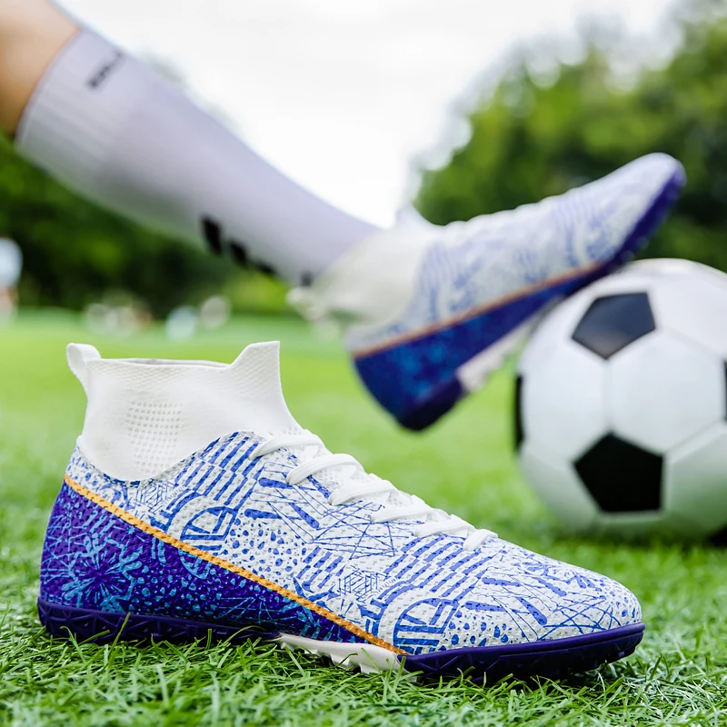 

High-top football boots, broken nails, TF and spikes FG unisex styles, 3 colors to choose from, anti-slip football boots