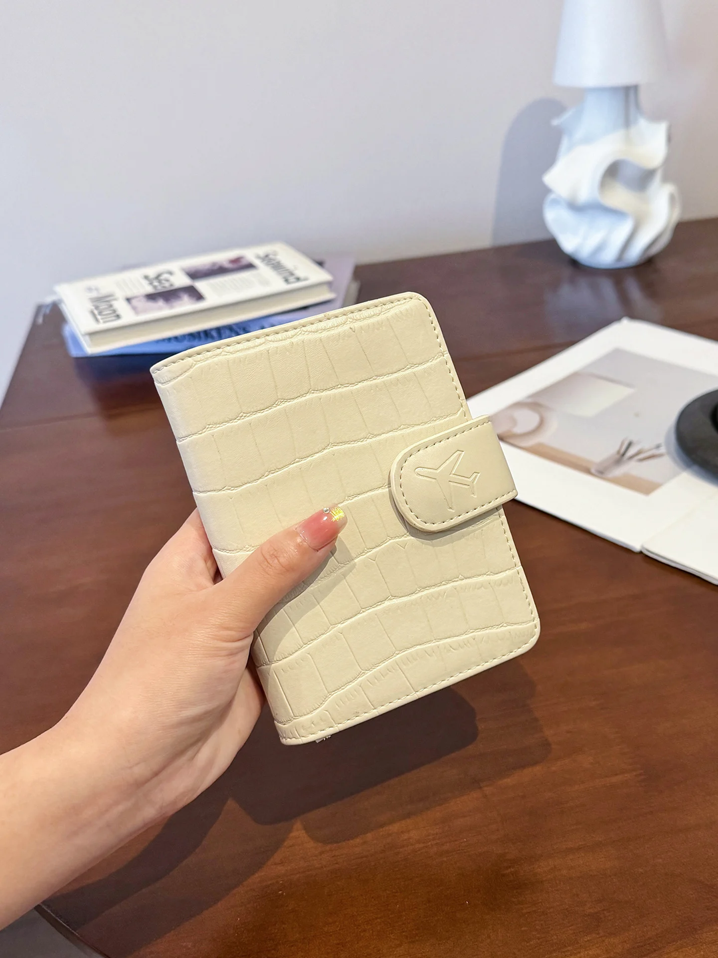 Korean Style Multi-Functional Leather Passport Holder Travel Document Card Bag Multi-Slot Travel Document Book New Model