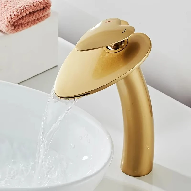 Creative Waterfall Basin Faucet Cold and Hot Water Mixer Sink Faucet Bathroom Wash Basin Taps Deck Mounted Torneira Banheiro