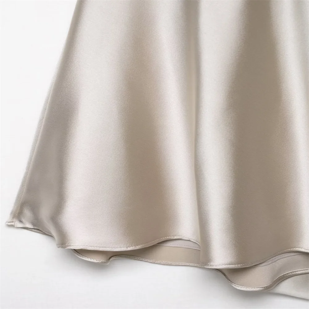 Summer New Women's Fashion Western Silk Texture Satin Hanging Neck Dress