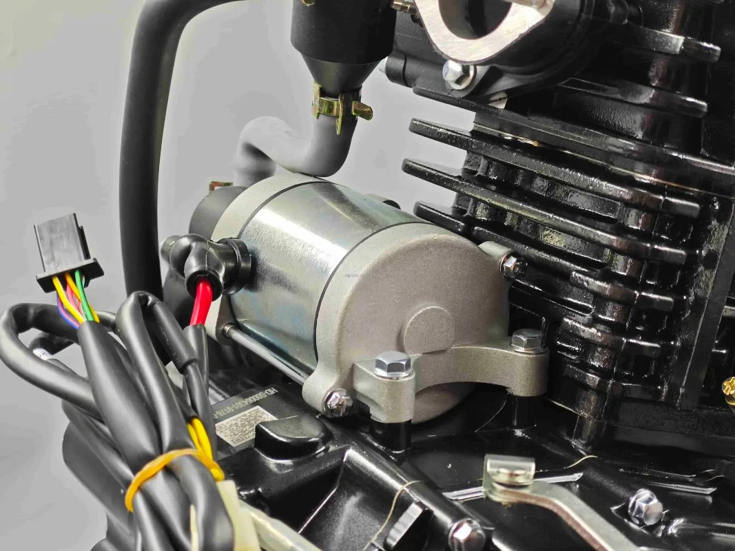 

200cc 250cc 300cc Motorcycle Cargo Tricycle Engine Assembly Single Cylinder 4 Stroke 250cc Motorcycle Engine Water Cooling