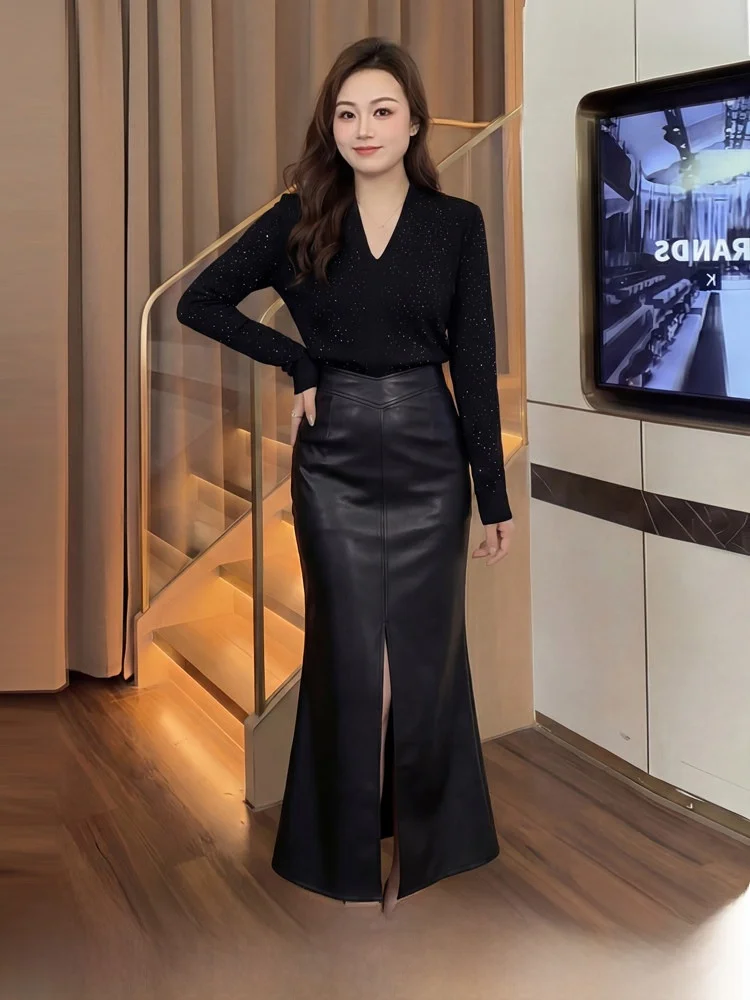 

Fashionable Large Size Women's Spring Outfit with Diamond Embellished V-Neck Long Sleeve Top And High Waist A-Line Skirt