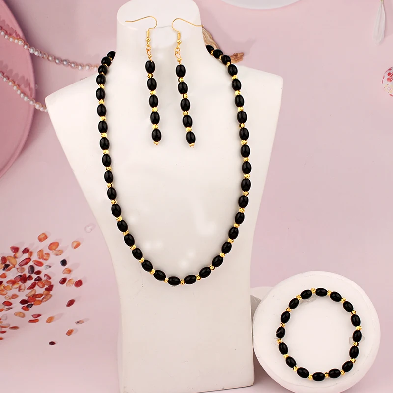 Conjunto de collar de cuentas hechas a mano para mujer, conjunto de joyería de oro de Dubái, collar, pendientes, pulsera, accesorios, novedad