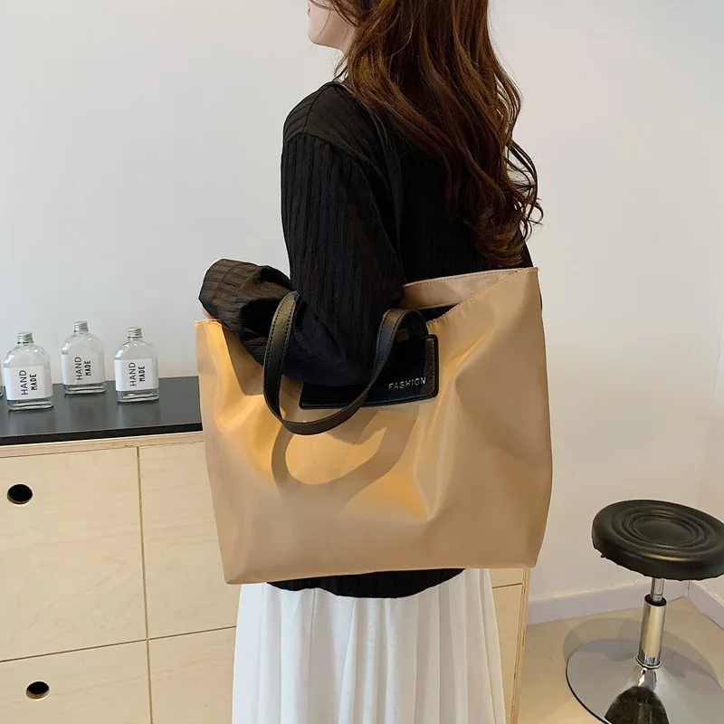 

2024 New Office Commuter Large Capacity Simple And Fashionable Solid Color Handheld Shoulder Bag, Women's Shoulder Bag