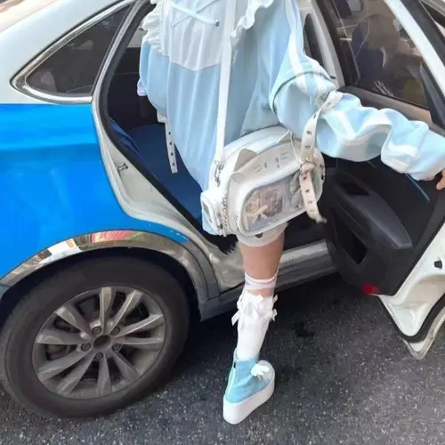 Imagen 2 del producto Bolso de viaje de Pu Kawaii Cat Itabag para niña, bolso de hombro de bolsillo transparente coreano, mochilas cruzadas de moda para mujer, bolsos de almacenamiento de muñecas Idol