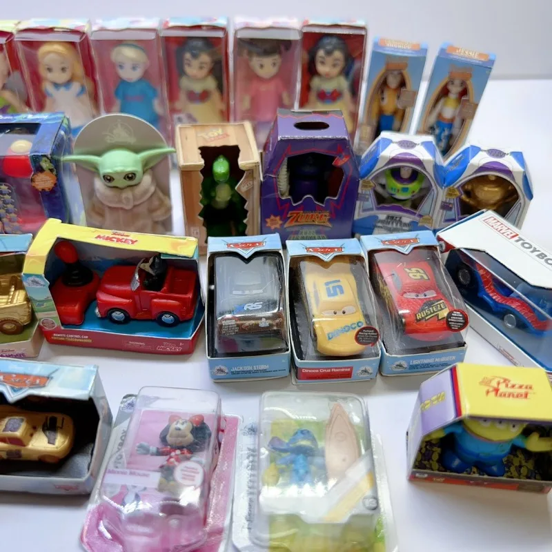 Mini figuras de Princesas de Disney, juguetes en miniatura de zuru, bola sorpresa, muñeco de Lotso Star Wars, Stitch, juguete de dulces, adornos coleccionables, regalos