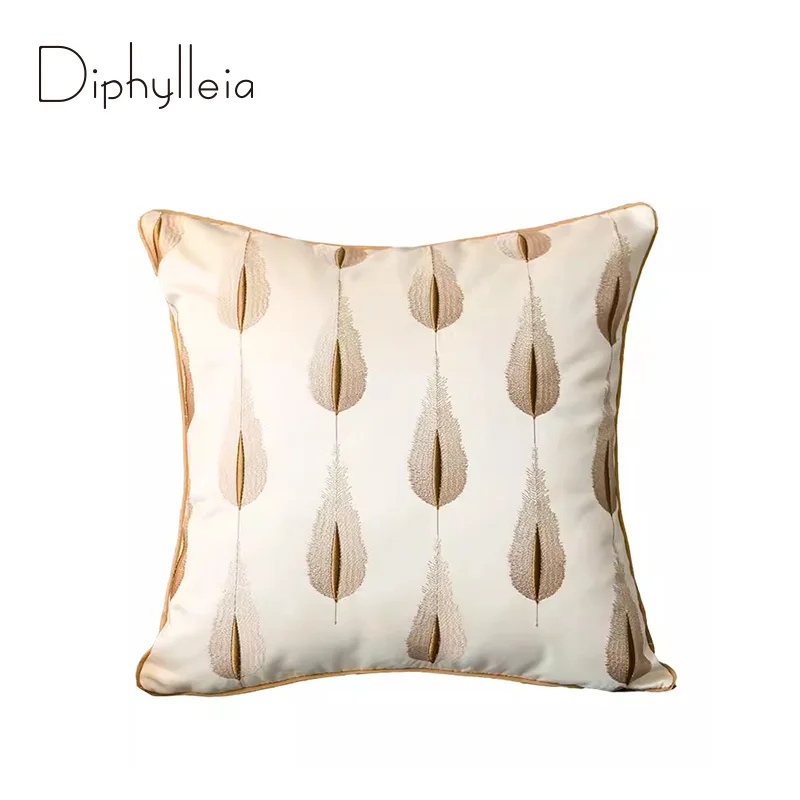 Diphylleia European Style Sofa Throw Pillow Cases Luxury Geometric Jacquard Golden Opulence Furniture Cushion Cover Modern Decor