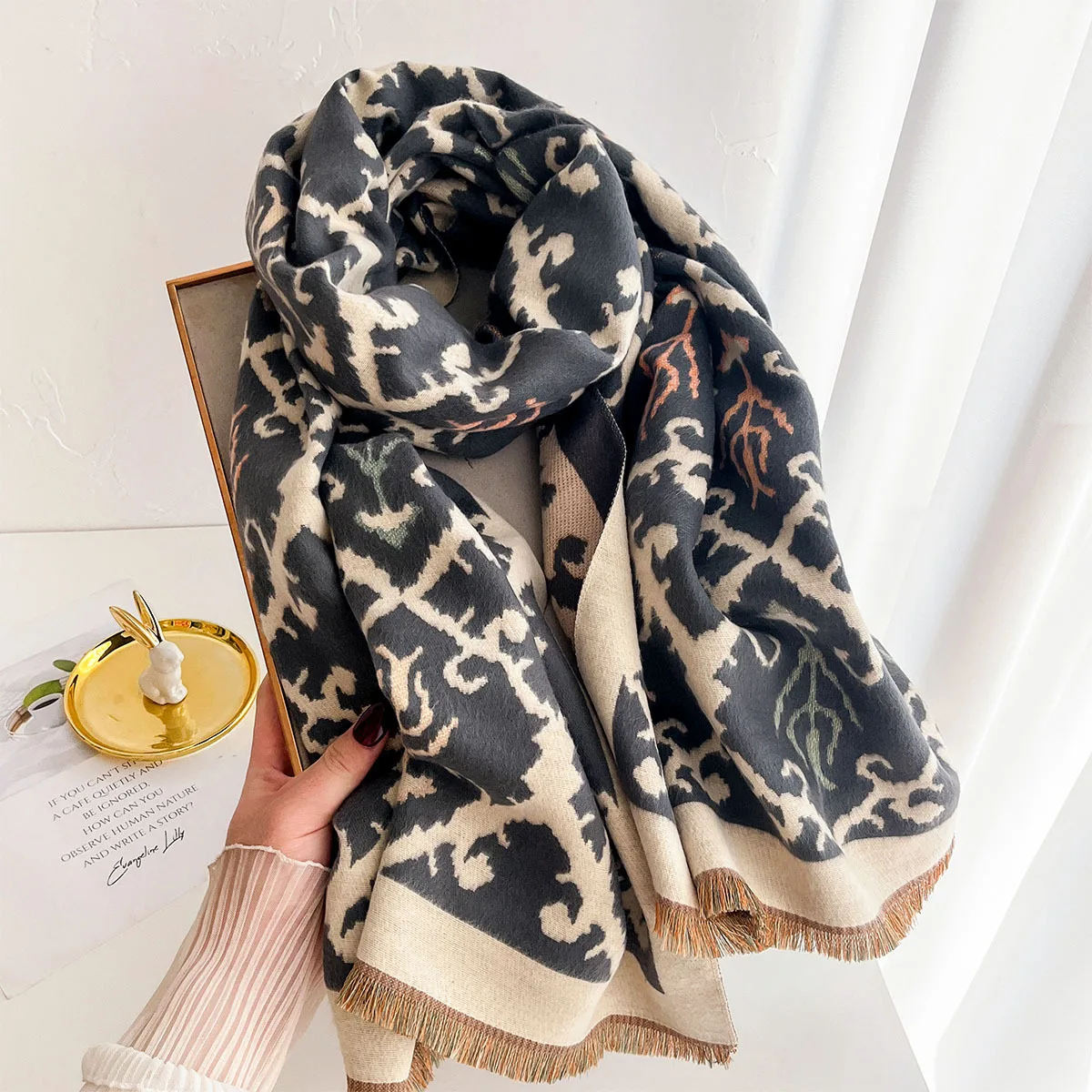 Thick Soft Imitation Cashmere Shawl Scarf Retro Abstract Lattice Vine Plant Ornament Tassel Detail Large Fashion Wrap