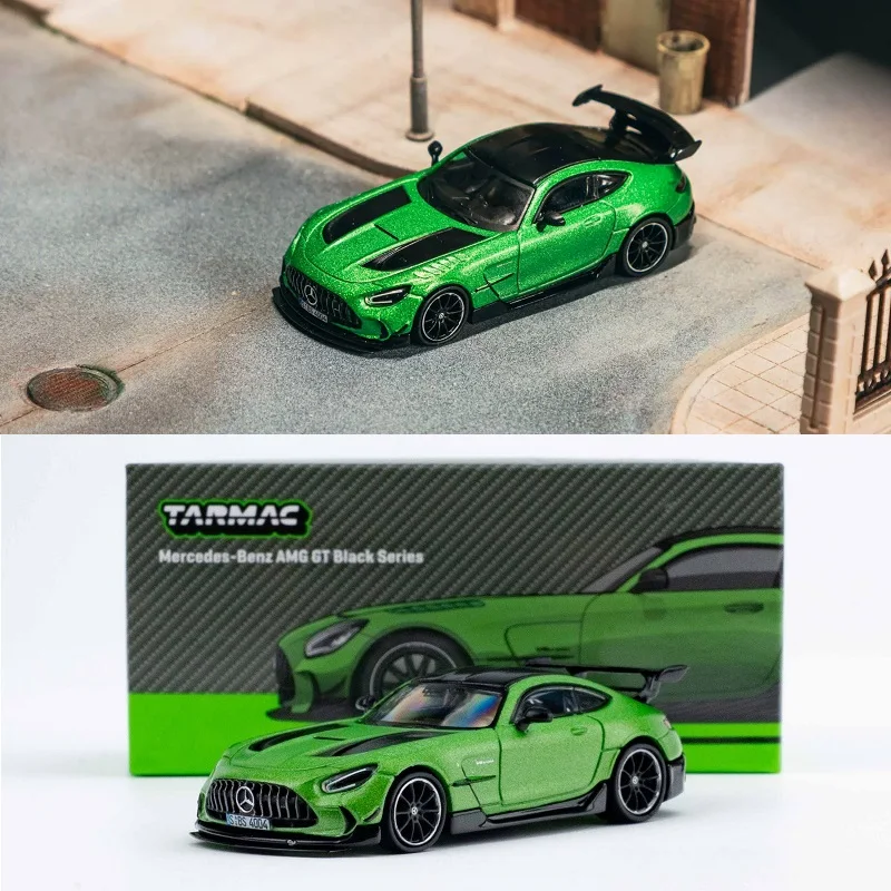 Tarmac Works 1:64 Black Series Green Diecast Model Car