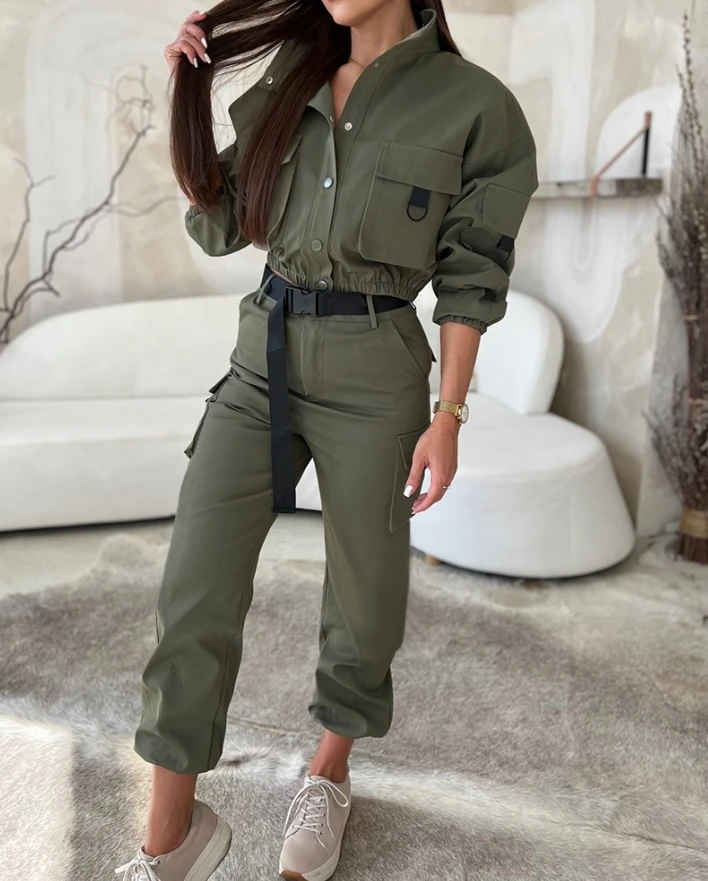 

Fashion Women Casual Two Piece Set Long Sleeve Stand Collar Pocket Design Buckle Buttoned Cargo Top and Sport Cuffs Pants Set