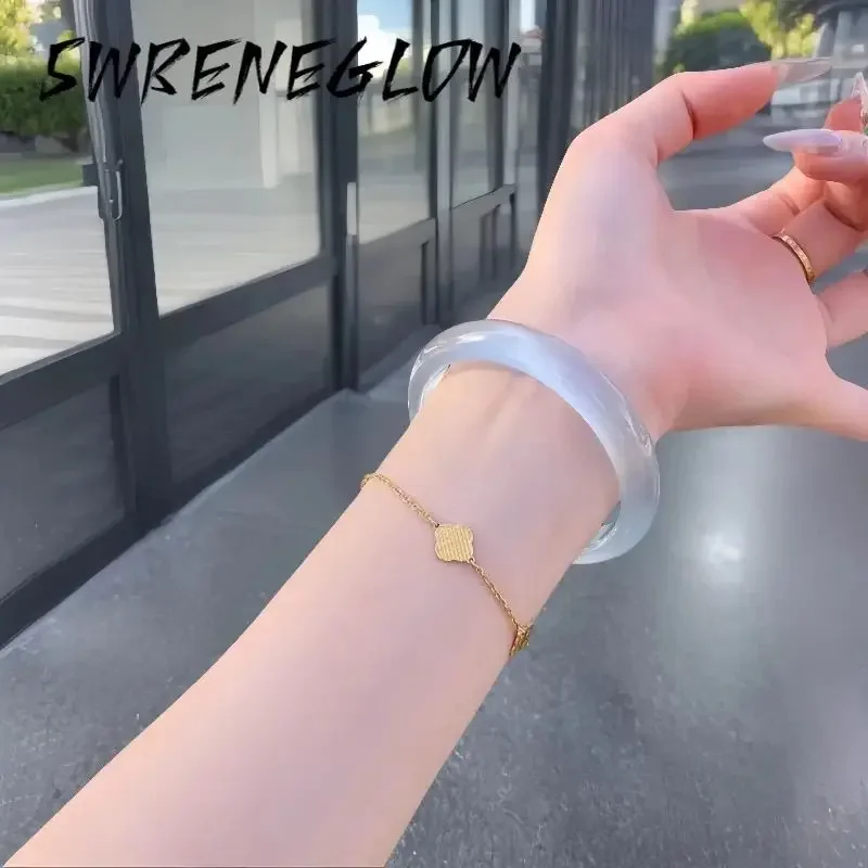 

Ice blue bracelet Ice seed women's lychee ice transparent jade bracelet horse material chalcedony opal