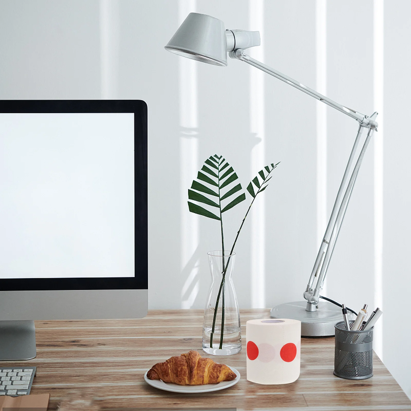 لفة ورق التواليت المطبوعة تصميم العلم الياباني الممتع لديكور الحمام والعطلات والأنسجة الاحتفالية والديكور الناعم