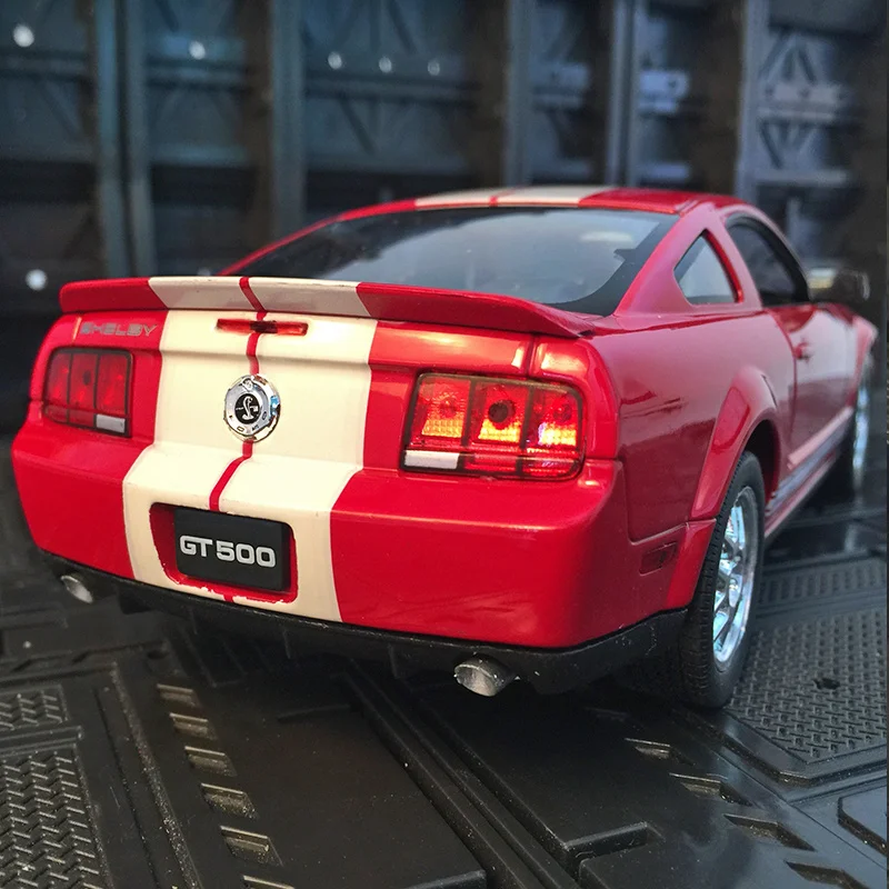 1:24 simulation Ford Shelby GT500 alloy car model sports car metal ornaments for children gifts adult collectibles