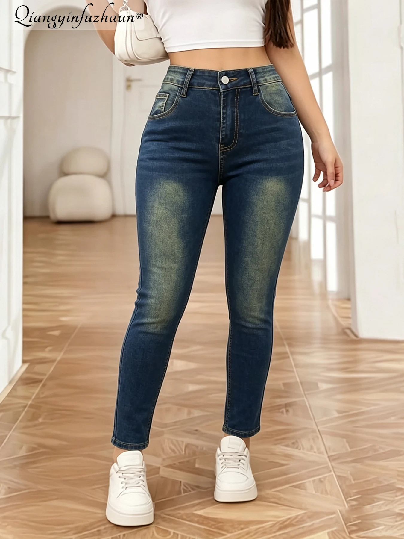 High-waisted stretch water-washed distressed nine-inch pants - women's slim-fitting, figure-hugging, slimming and concealing pan
