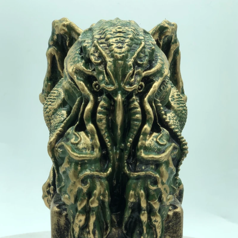 Cthulhu Octopus Statue Resin Crafts Garden Decoration Desktop Decoration Mythical Sculpture