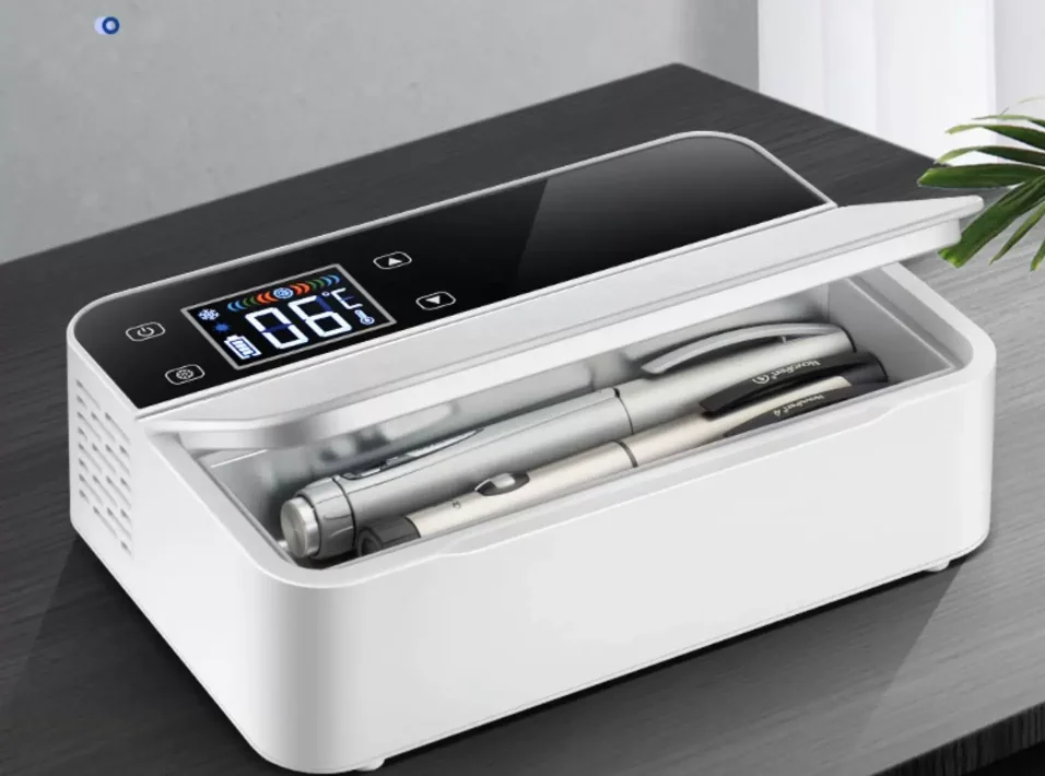 new for  SAST  USB 5V   220V  Insulin refrigeration box charge  10000mah  battery portable refrigerator