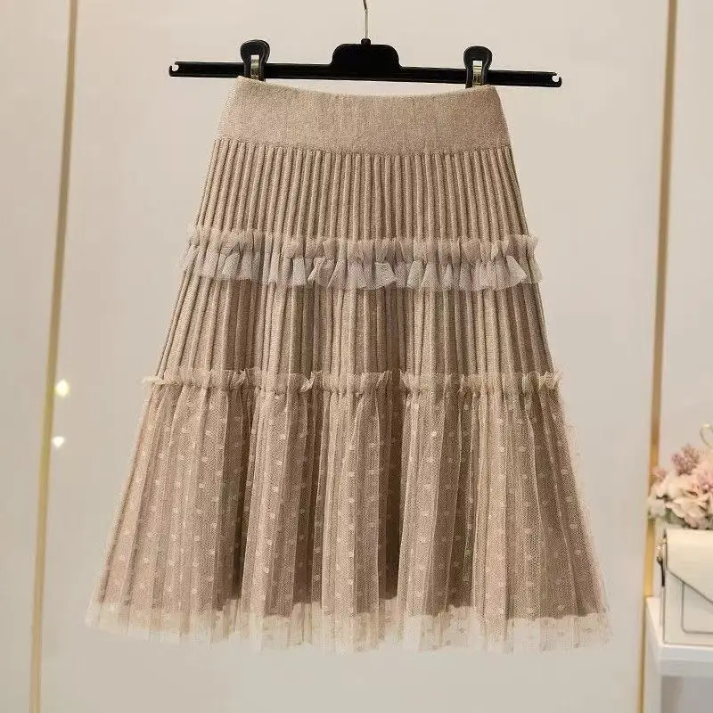 Nuevo 2026 Mini falda de malla de moda Falda corta de punto empalmado para mujer primavera otoño media longitud faldas con volantes de gama alta para mujer