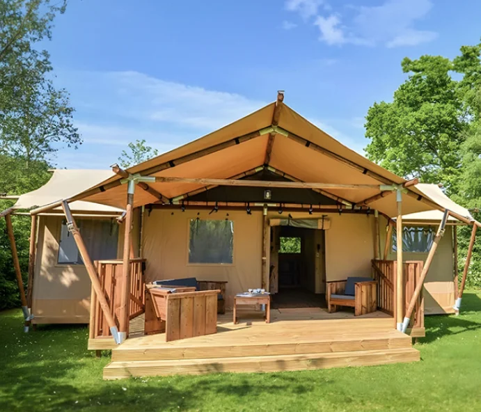 Customized Extra-Large Luxury Hotel Tent for Camping Square Shape with Double Layers Sunshade & Rainproof for Wild Holiday House