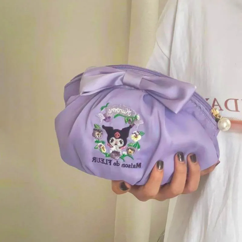 

Sanrio Storage Bag New Kawaii with Large Capacity Cartoon Kuromi Bowknot Handbag Embroidery Process Multifunctional Storage Bag