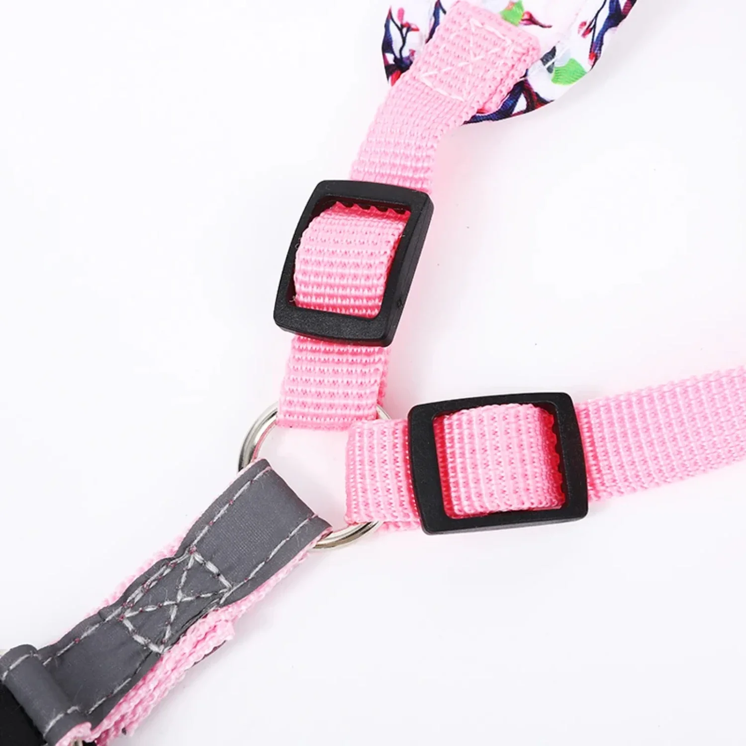 Upgrade your pet's walking experience with this stylish, comfortable, and safe high-quality harness and leash set. Ensure ultima