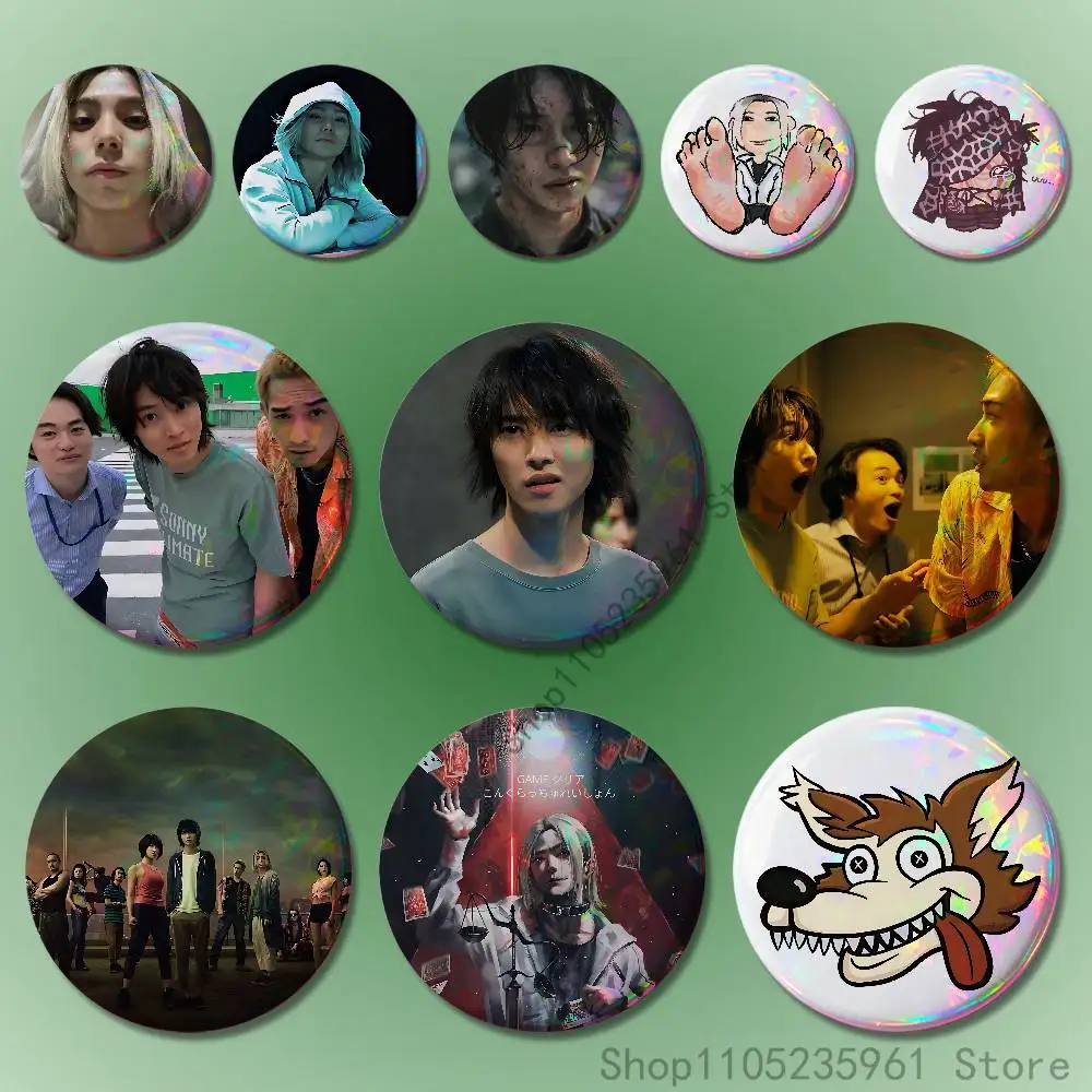 

Chishiya A-Alice B-Borderland Arisu 58mm 44mm HD Print Brooch Badges Pretty Derby Round Display Brooches Lapel Pins Custom