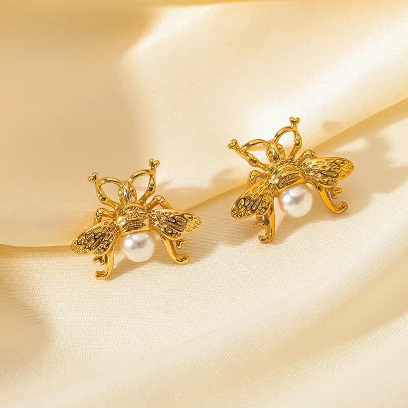 EILIECK 316L Stainless Steel Cute Bee Pearls Earrings For Women Fashion New Party Gift Ear Stud Waterproof Jewelry Bijoux Серьги
