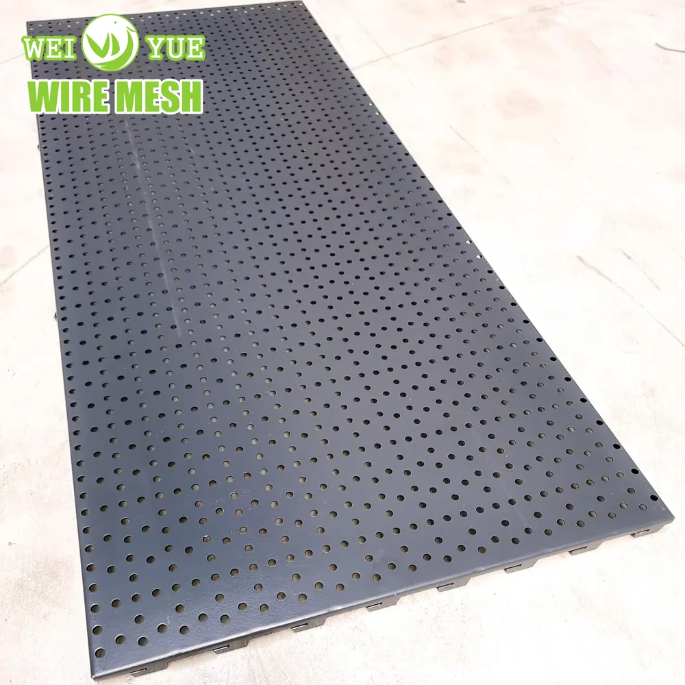 China Suppliers High Quality Drainage Holes Galvanized Perforated Metal Panel for Decorative Curtain Walls