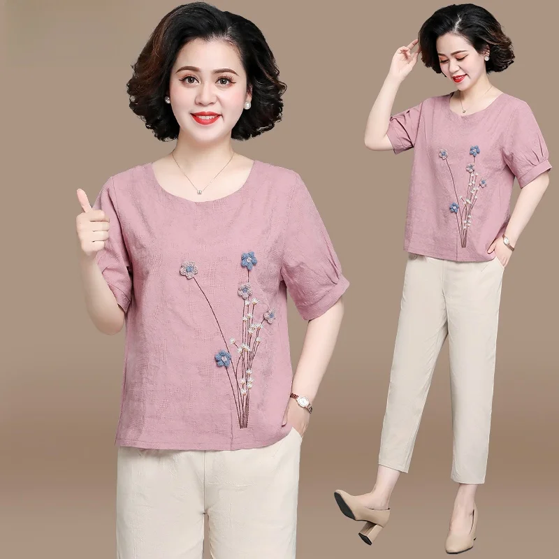 

Хлопково-льняной комплект из двух предметов для женщин среднего возраста: модная свободная футболка с круглым вырезом и брюки на лето