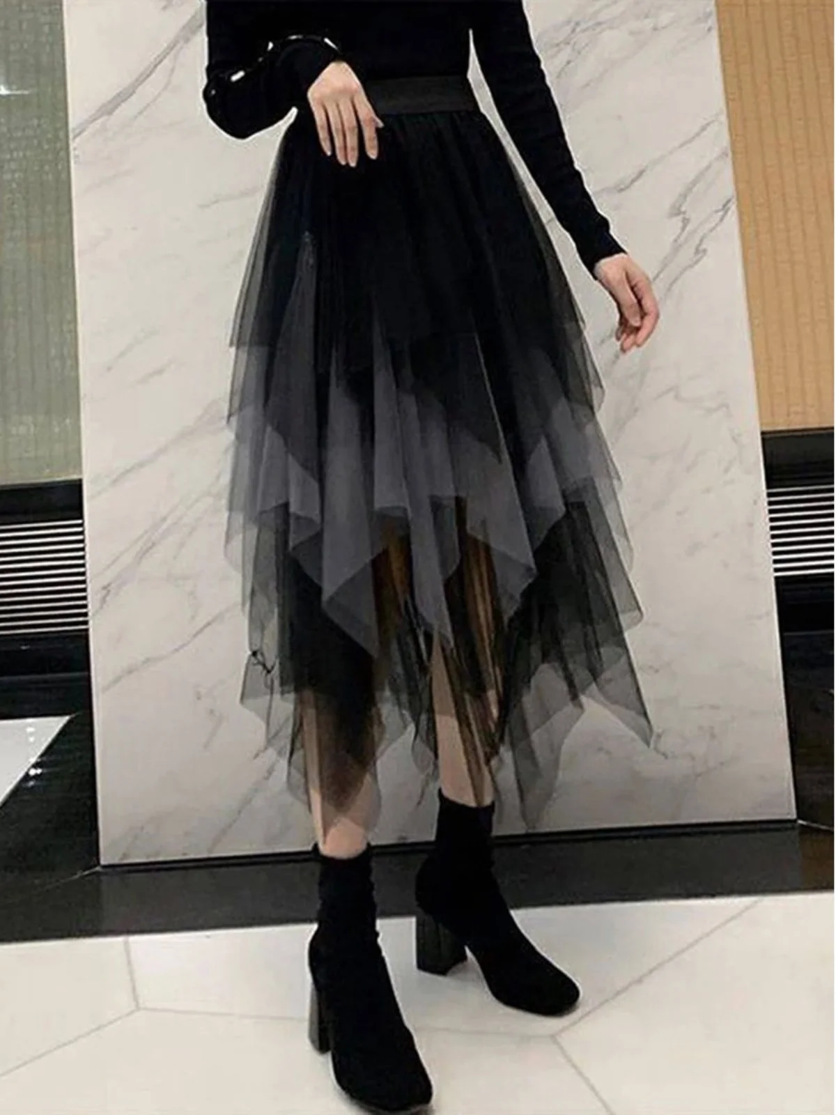 Spódnice damskie z nieregularnymi wstawkami, asymetryczne, z siateczką, w stylu Adient, na wiosnę.