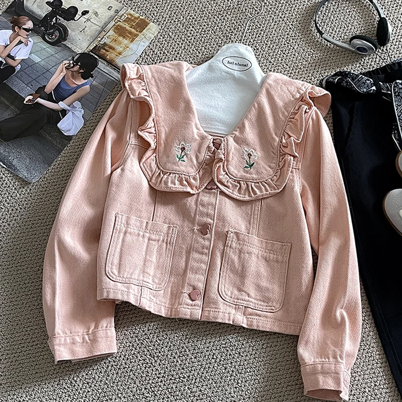 

Pink Embroidered Doll Collar Denim Coat Autumn New Women Heart Button Versatile Jackets Fashion Pocket Cowboy Short Top